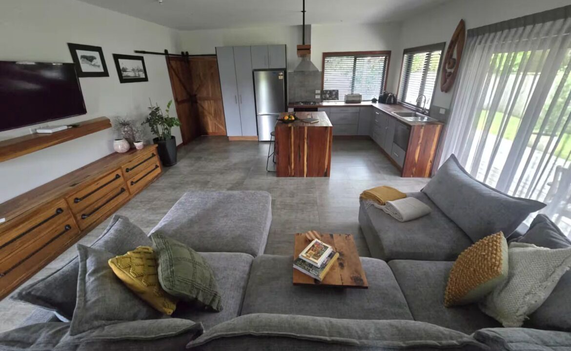 Photo of Livingroom in Waihi Beach
