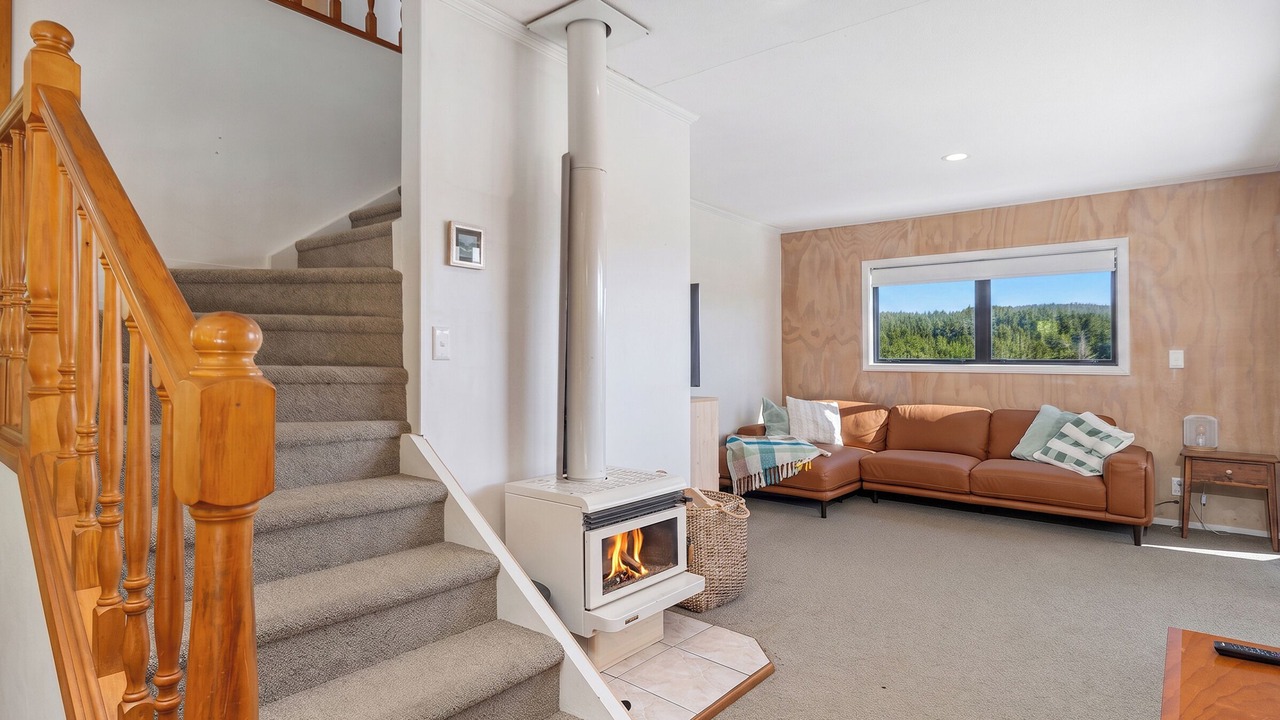 Photo of Livingroom in Onemana