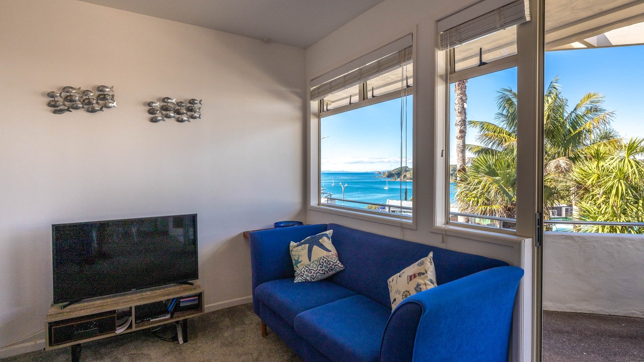 Photo of Livingroom in Oneroa