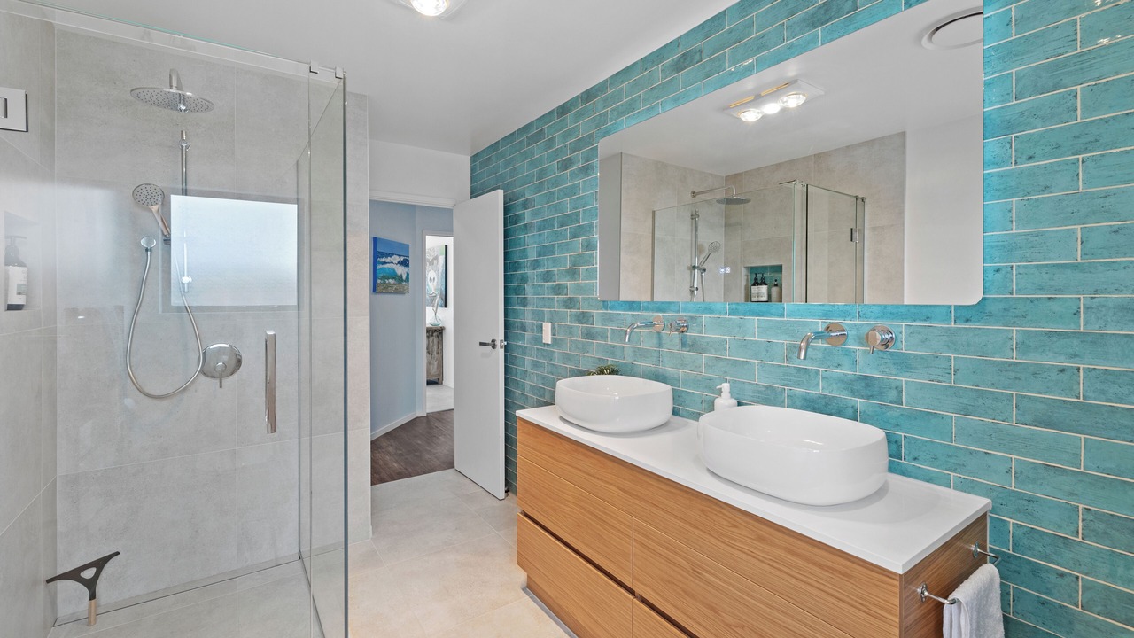 Photo of Bathroom in Papamoa Beach