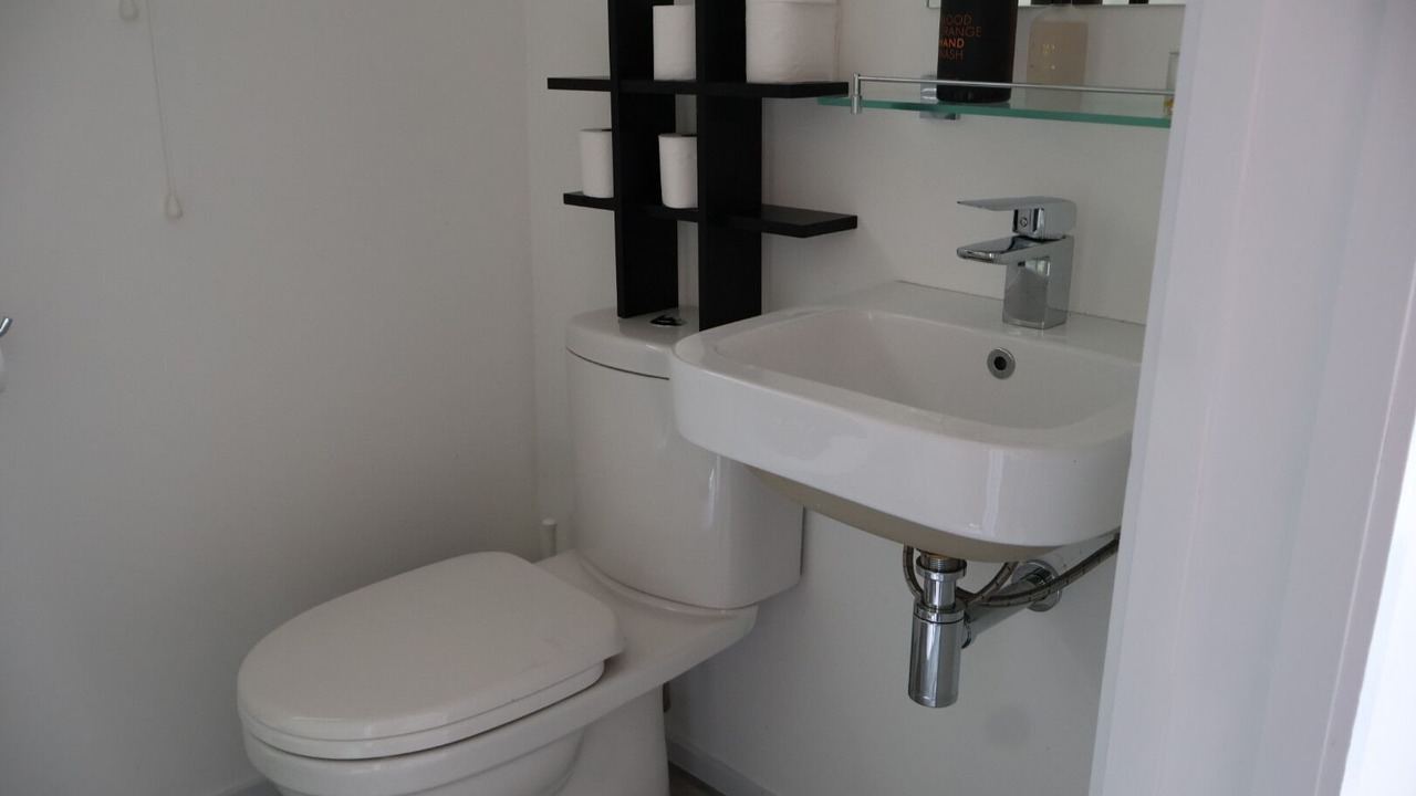 Photo of Bathroom in Onewhero
