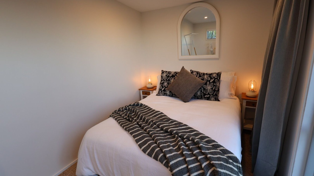 Photo of Bedroom in Onewhero