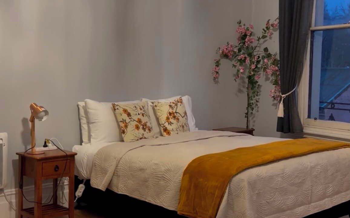 Photo of Bedroom in Lawrence