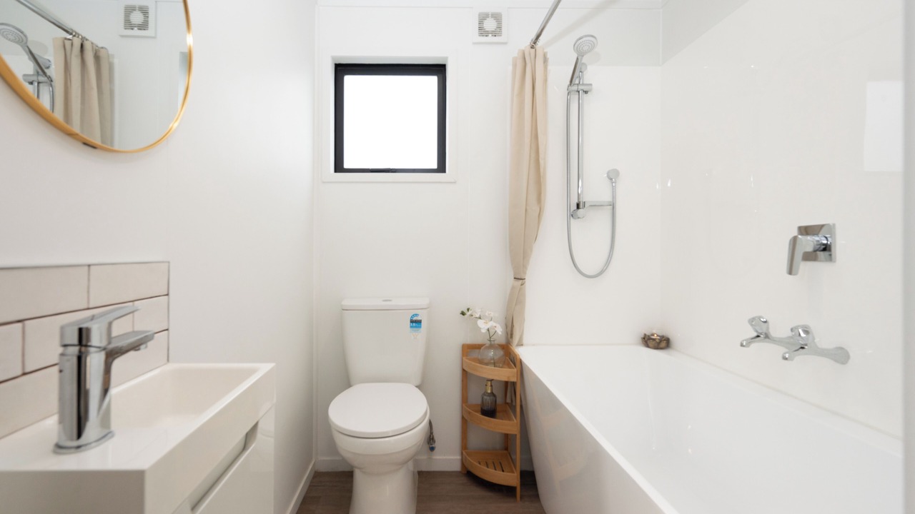 Photo of Bathroom in Taumarunui