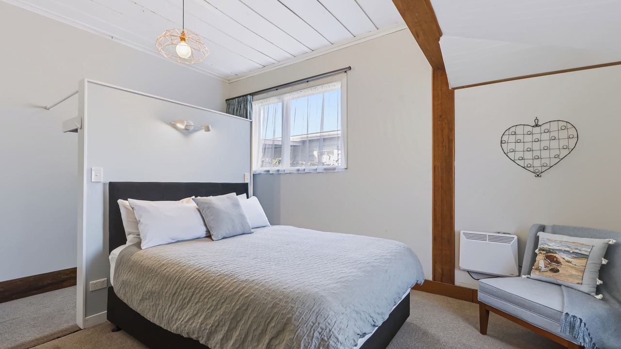 Photo of Bedroom in Whitianga