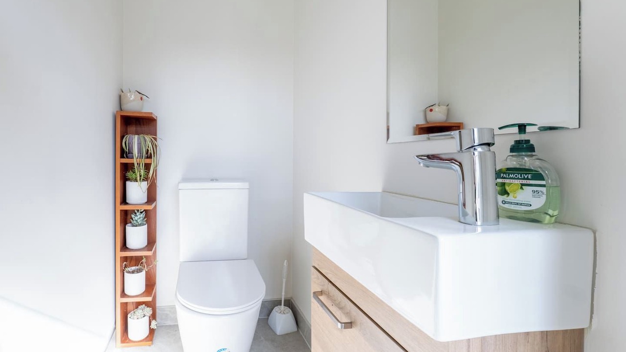 Photo of Bathroom in Eastern Beach