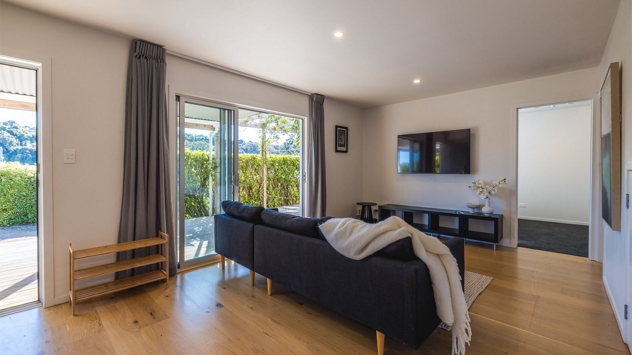 Photo of Livingroom in Surfdale