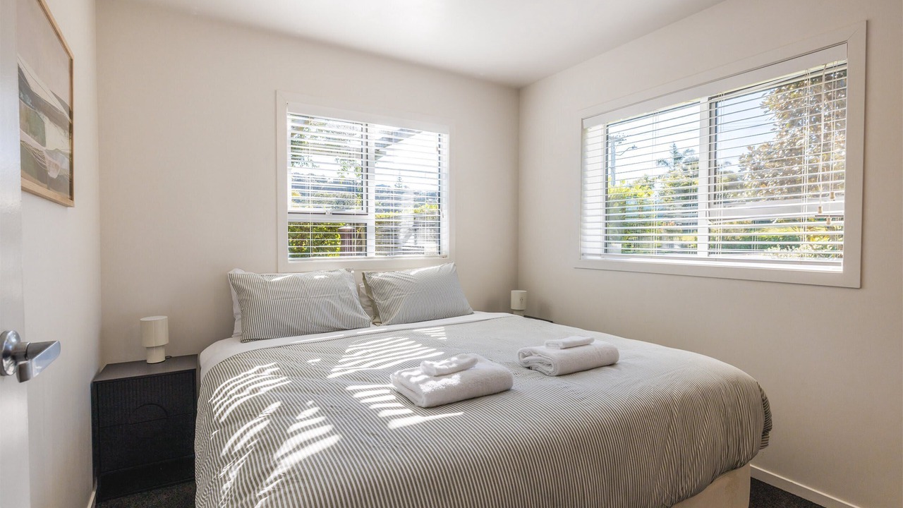 Photo of Bedroom in Surfdale
