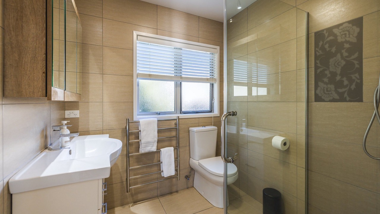 Photo of Bathroom in Surfdale