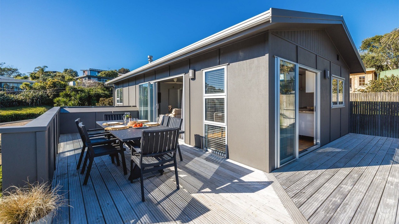 Photo of Outdoor in Surfdale