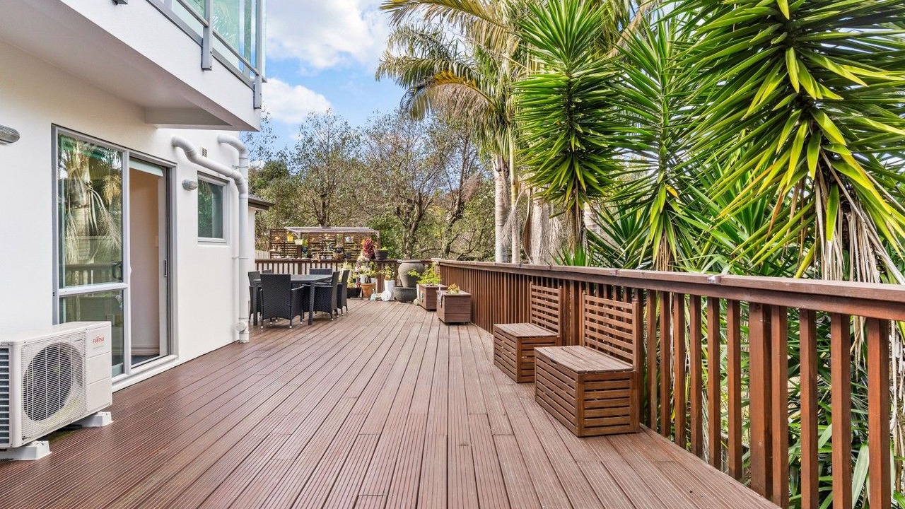 Photo of Outdoor in Greenhithe