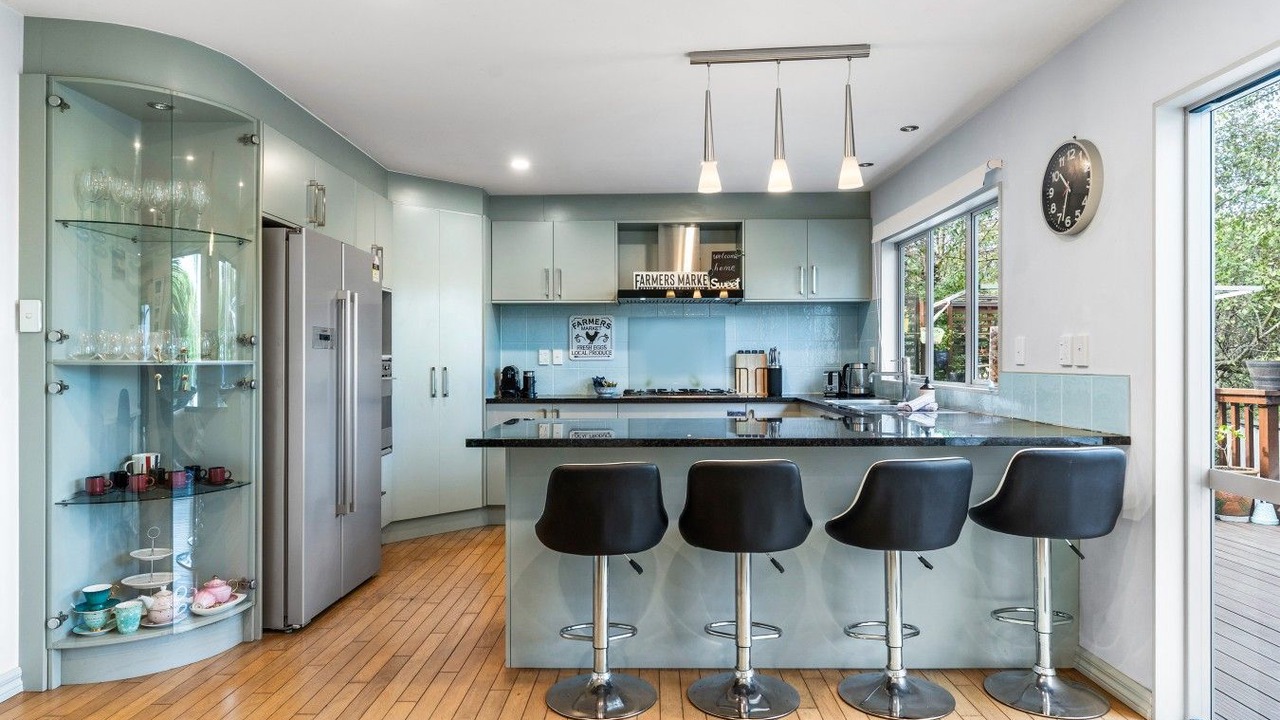 Photo of Kitchen in Greenhithe