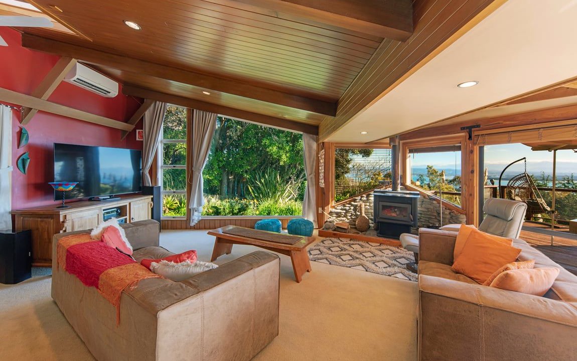 Photo of Livingroom in Britannia Heights
