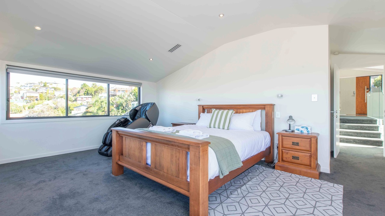 Photo of Bedroom in Murrays Bay