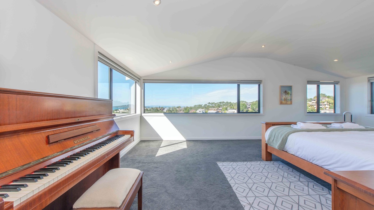 Photo of Bedroom in Murrays Bay