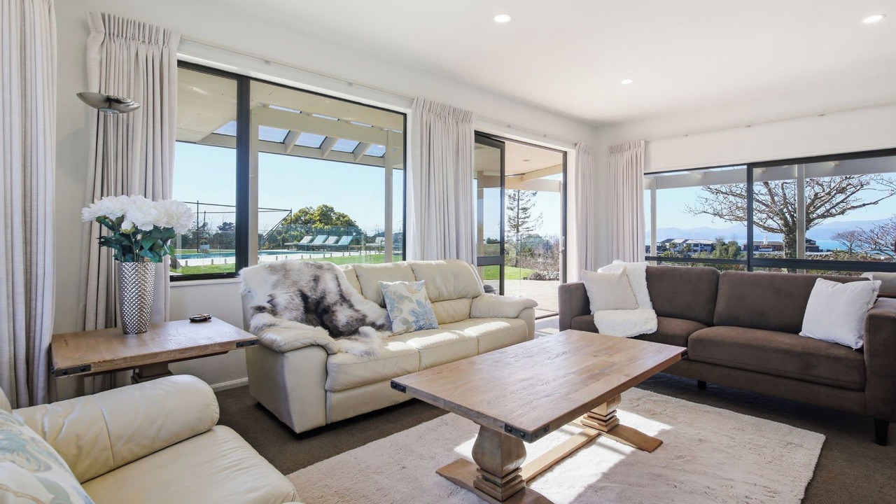 Photo of Livingroom in Tasman