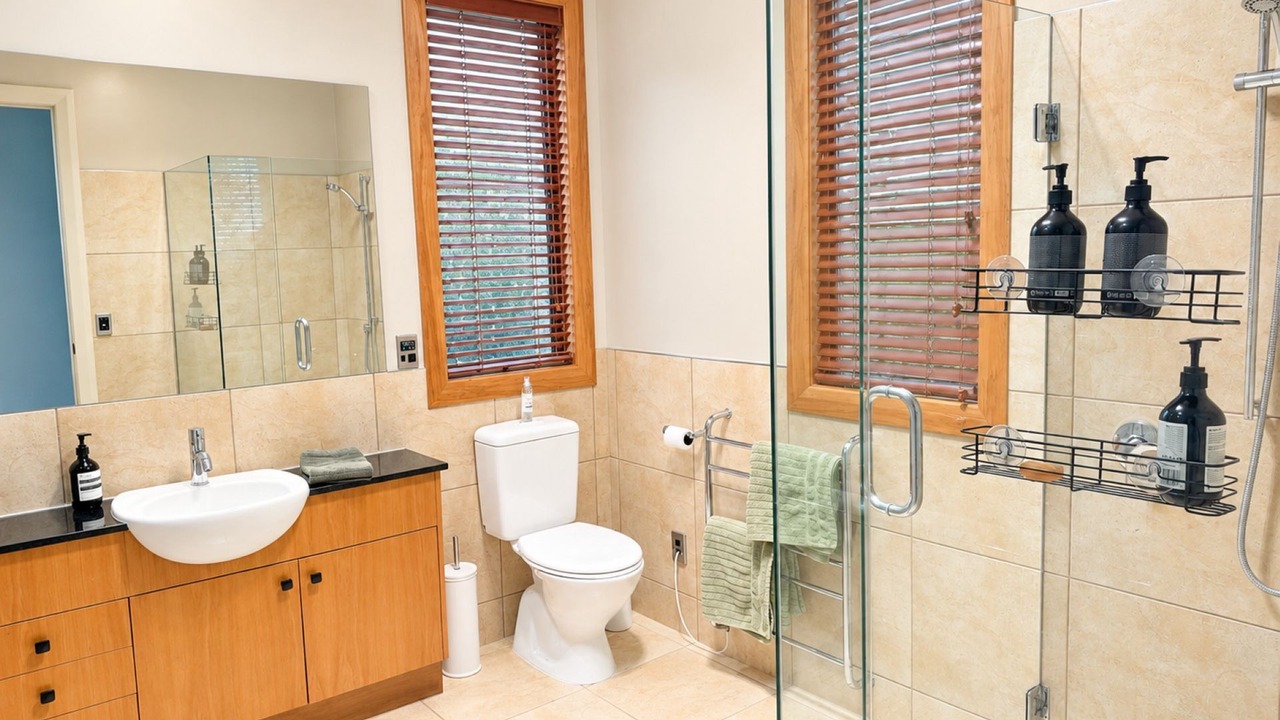 Photo of Bathroom in Kawarau Falls