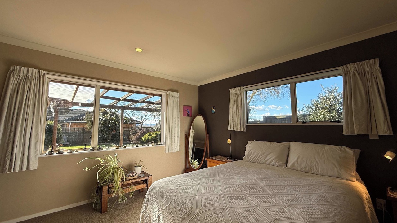 Photo of Bedroom in Owhata