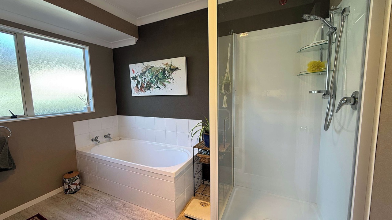 Photo of Bathroom in Owhata