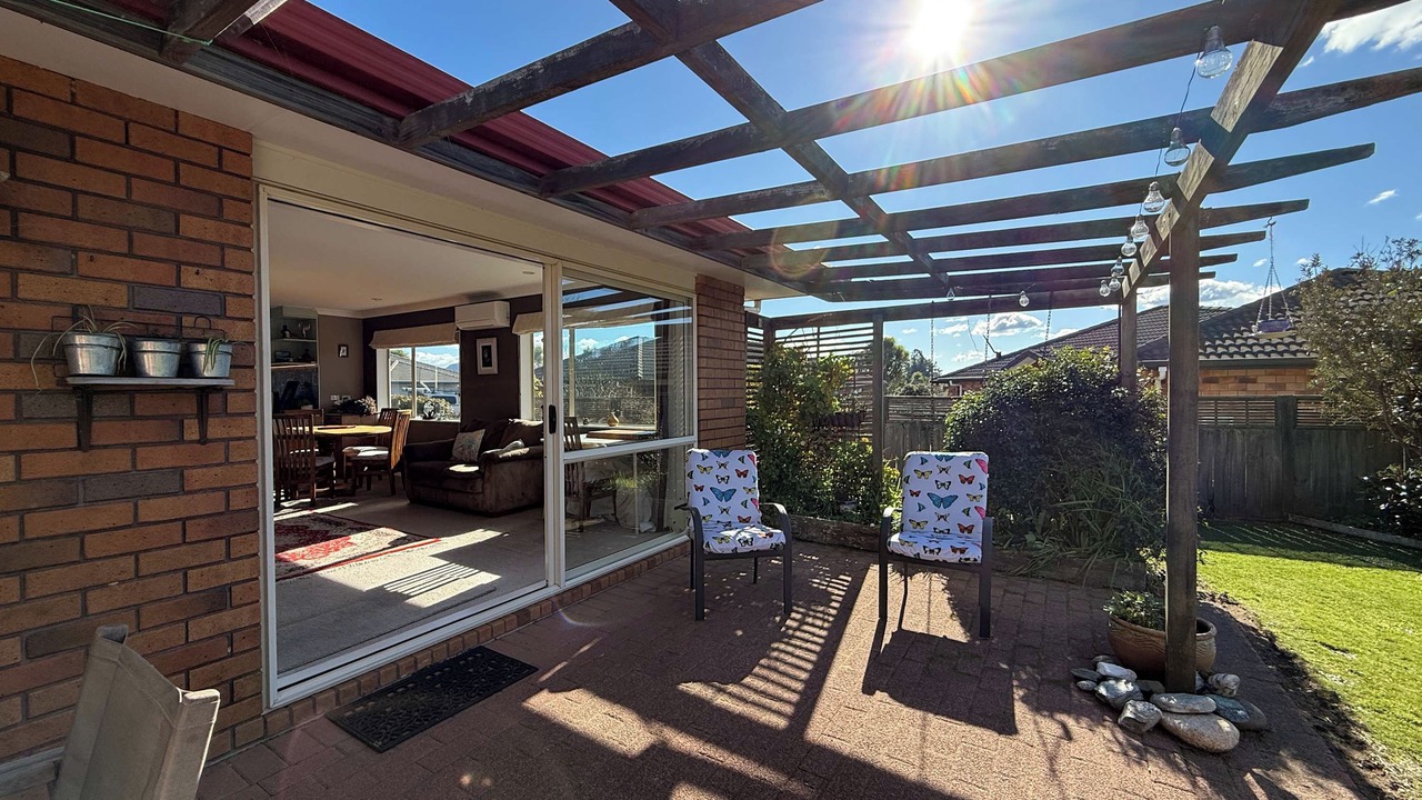 Photo of Patio Balcony in Owhata