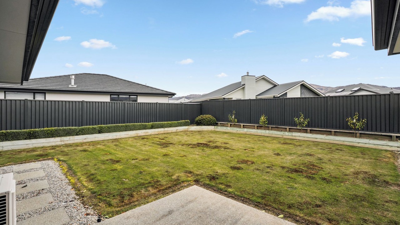 Photo of Outdoor in Lowburn