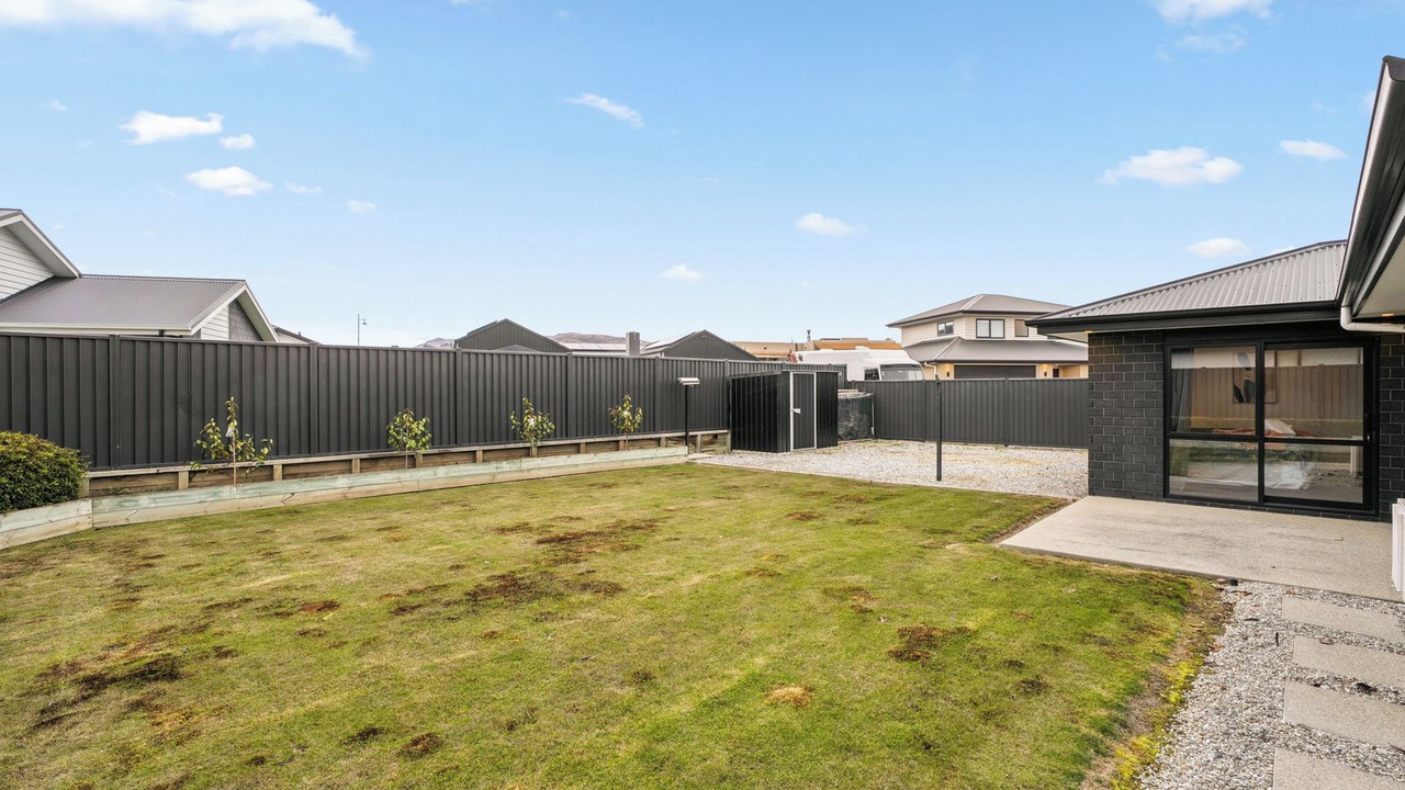 Photo of Outdoor in Lowburn