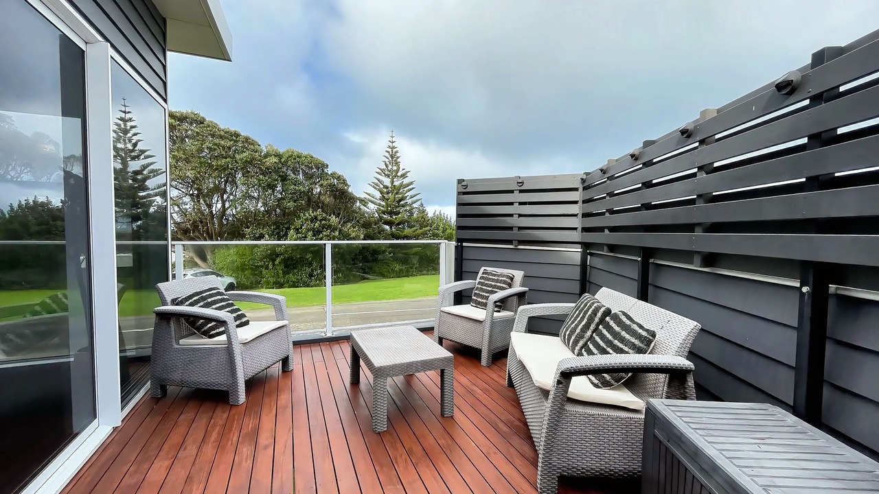 Photo of Patio Balcony in Opunake