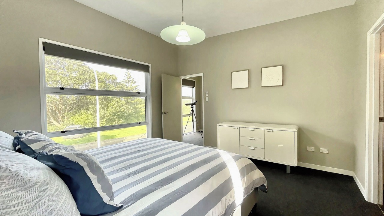 Photo of Bedroom in Opunake