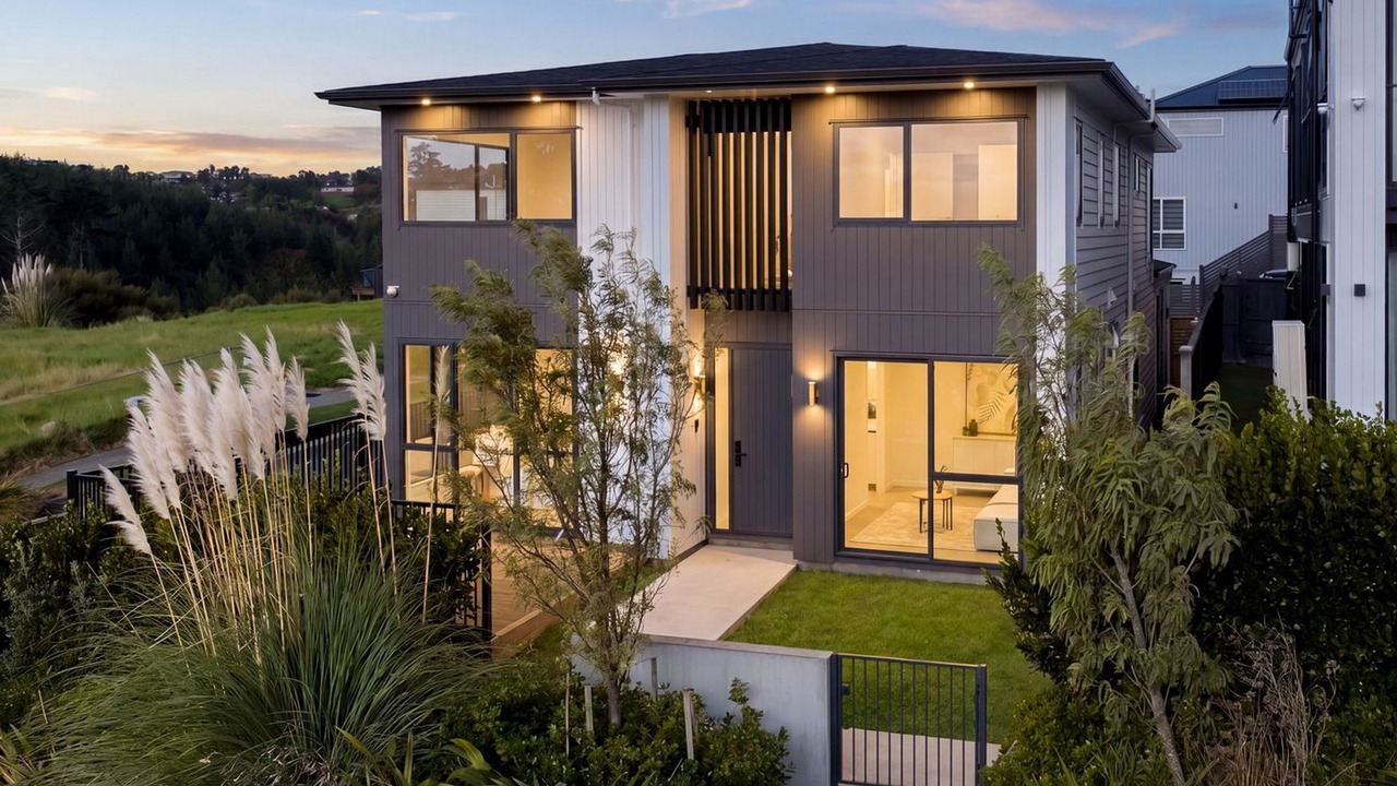 Photo of Outdoor in Flat Bush