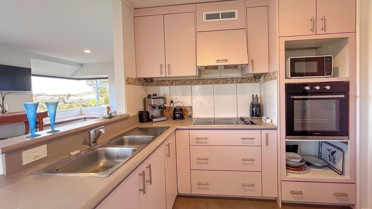 Photo of Kitchen in Ngunguru