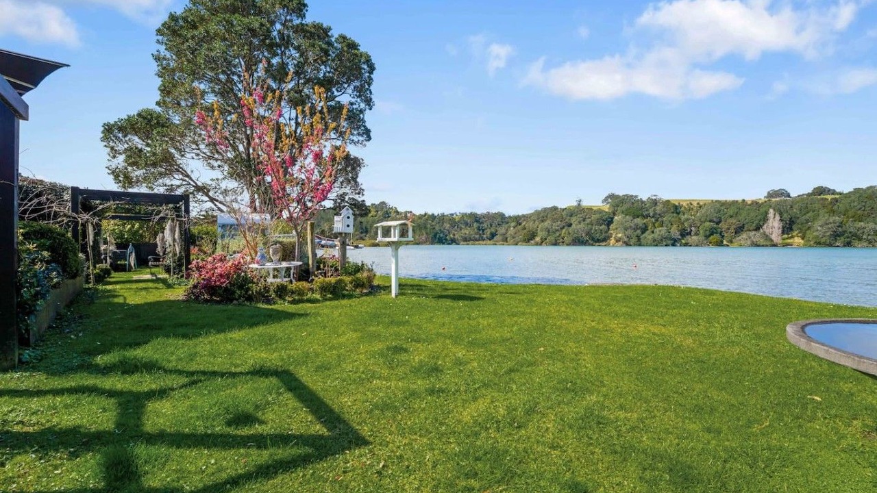 Photo of Outdoor in Whangateau