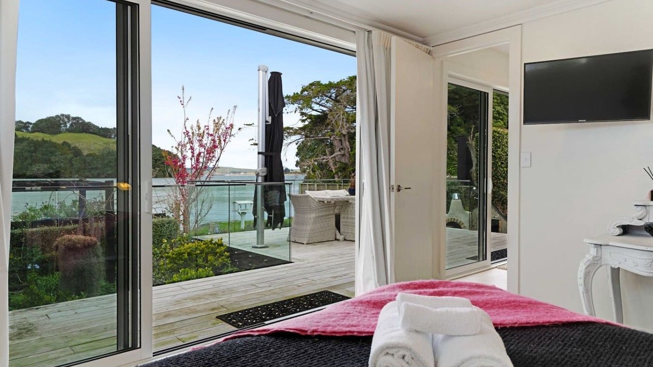Photo of Bedroom in Whangateau