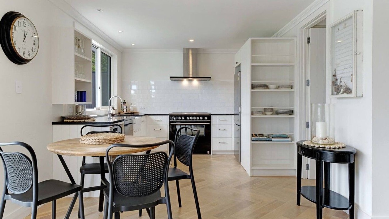 Photo of Kitchen in Whangateau