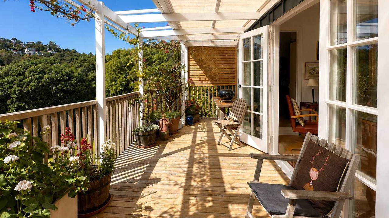 Photo of Patio Balcony in Waiheke Island