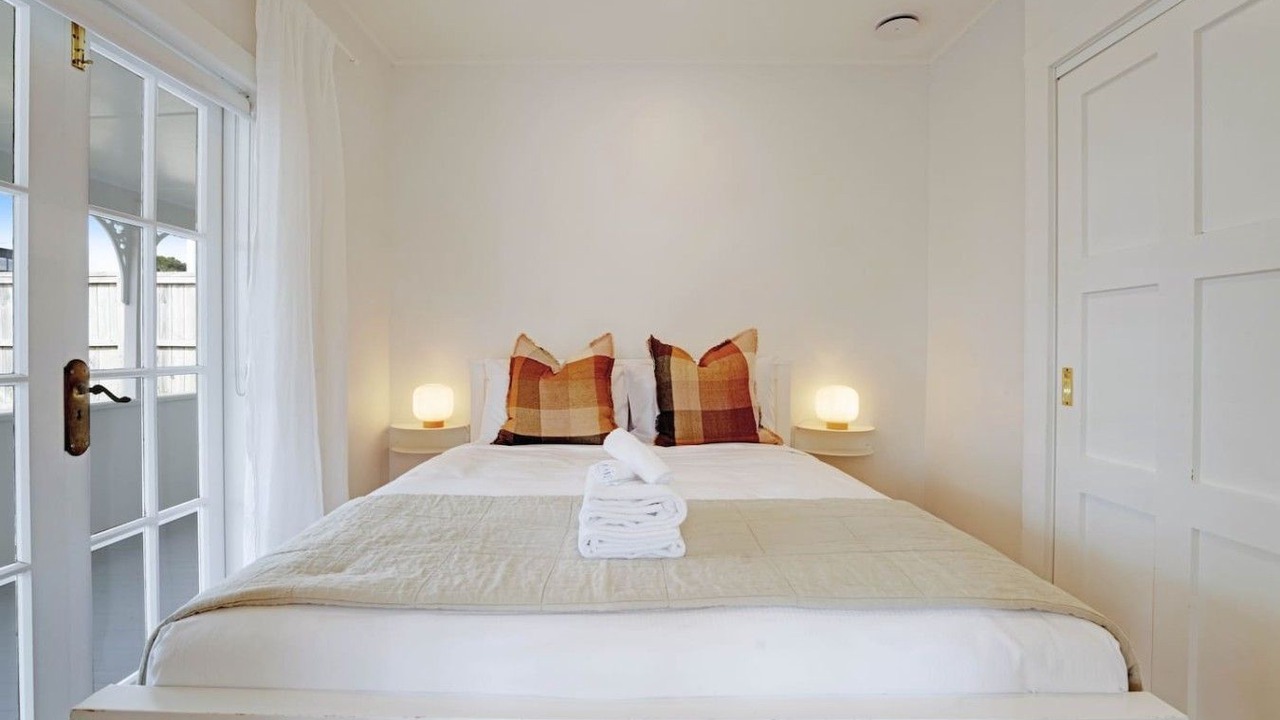 Photo of Bedroom in Massey