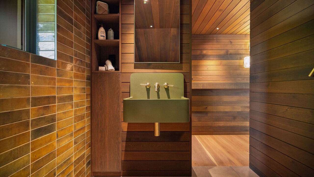 Photo of Bathroom in Kawarau Falls