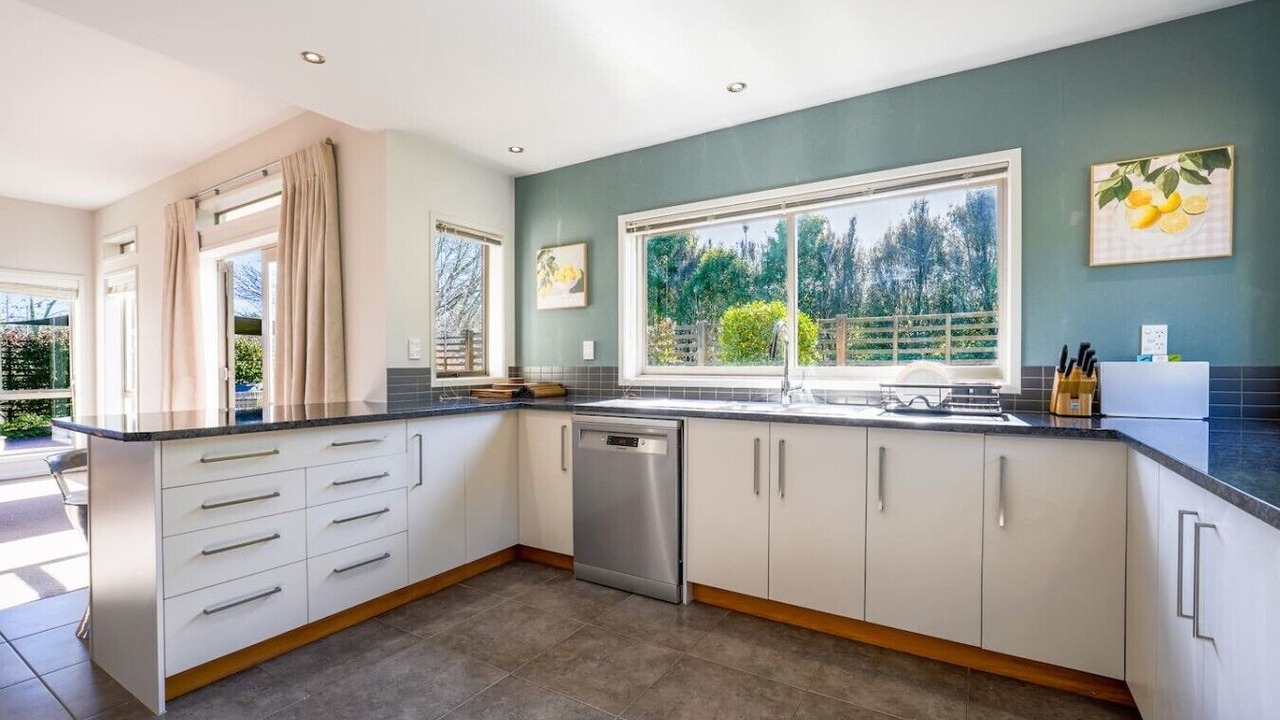 Photo of Kitchen in Tikitere