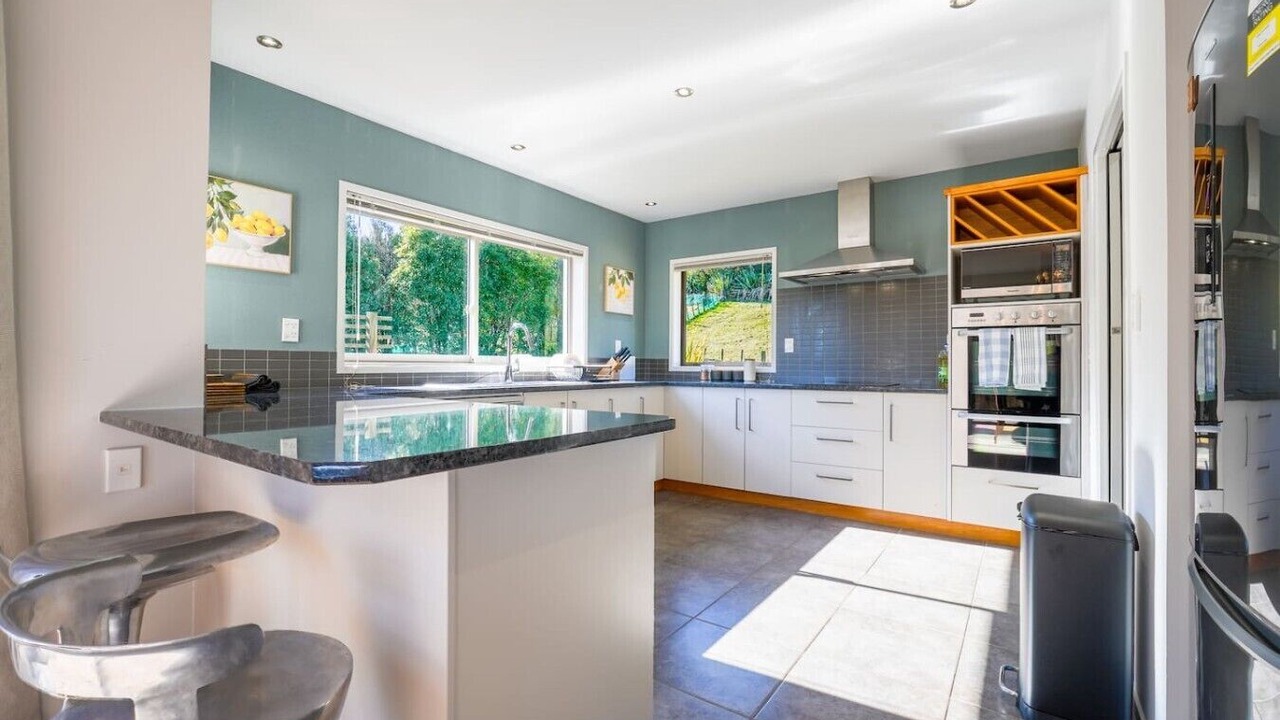 Photo of Kitchen in Tikitere