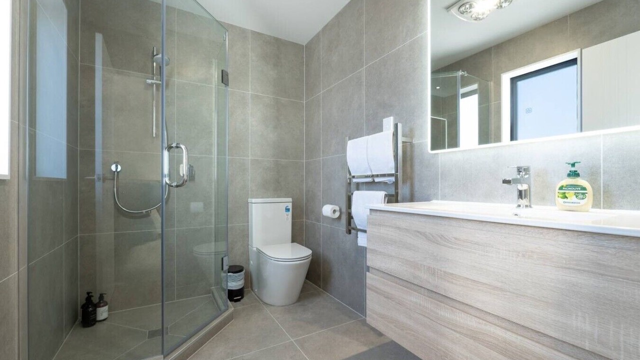 Photo of Bathroom in Murrays Bay