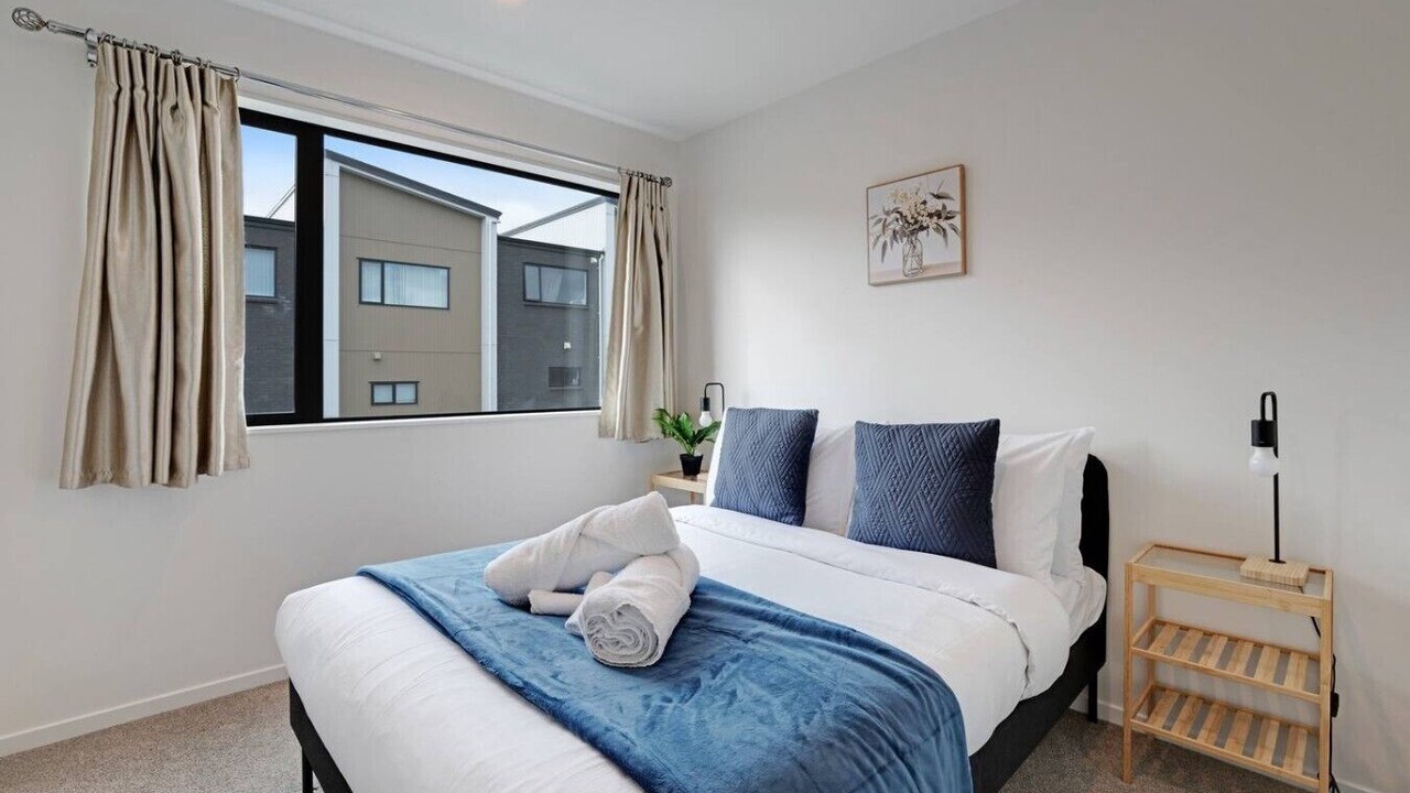 Photo of Bedroom in Flat Bush