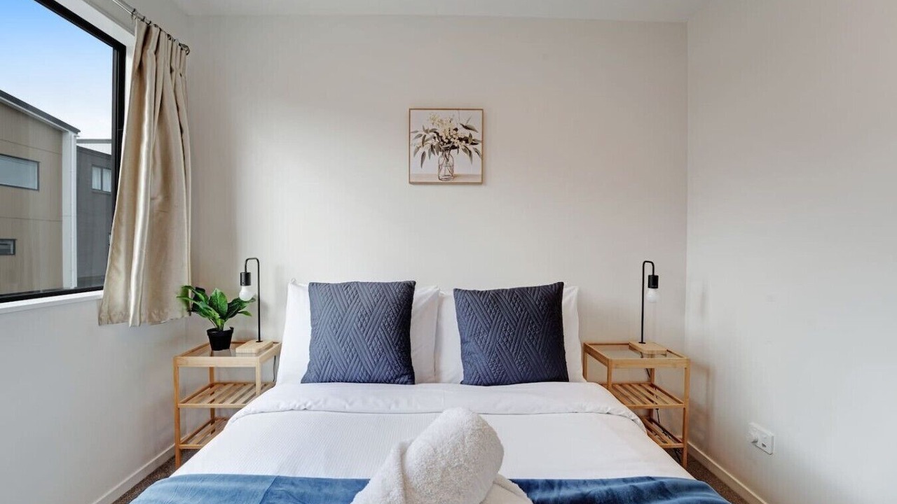 Photo of Bedroom in Flat Bush