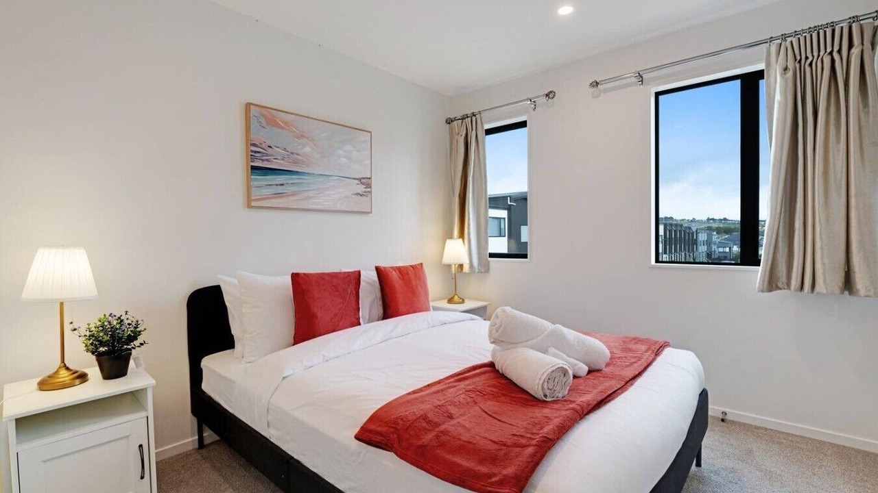 Photo of Bedroom in Flat Bush