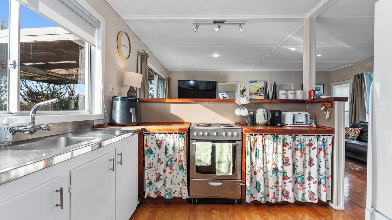 Photo of Kitchen in Waipu Cove