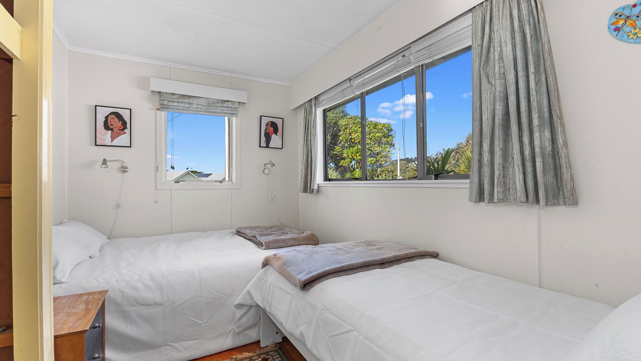 Photo of Bedroom in Waipu Cove