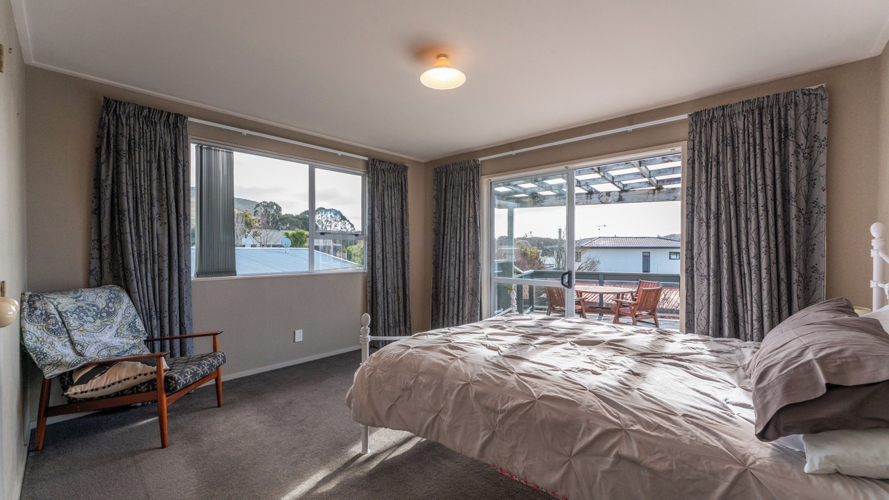 Photo of Bedroom in Omori