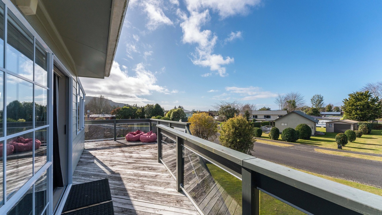 Photo of Patio Balcony in Omori