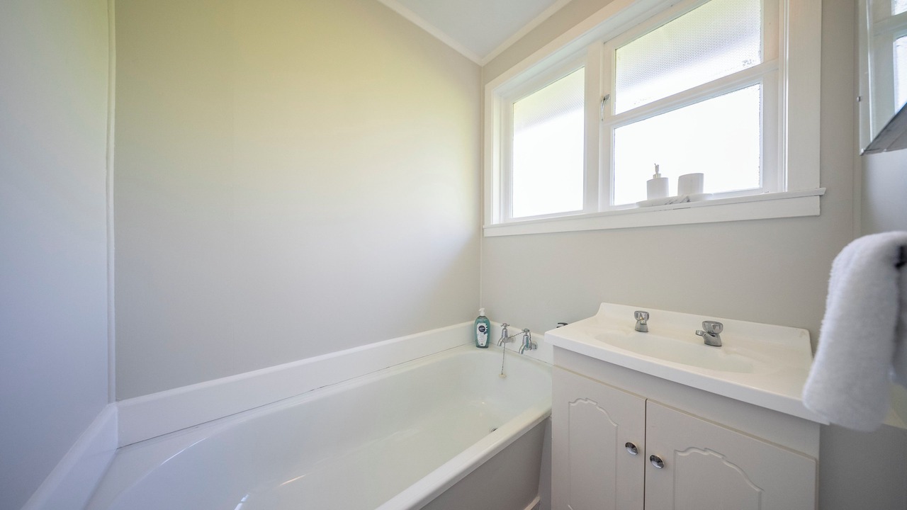 Photo of Bathroom in Te Anau