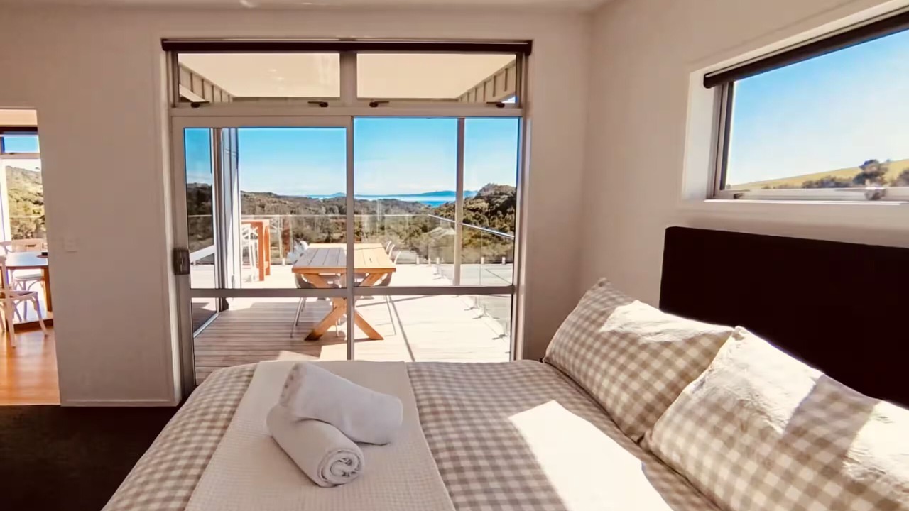 Photo of Bedroom in Cable Bay