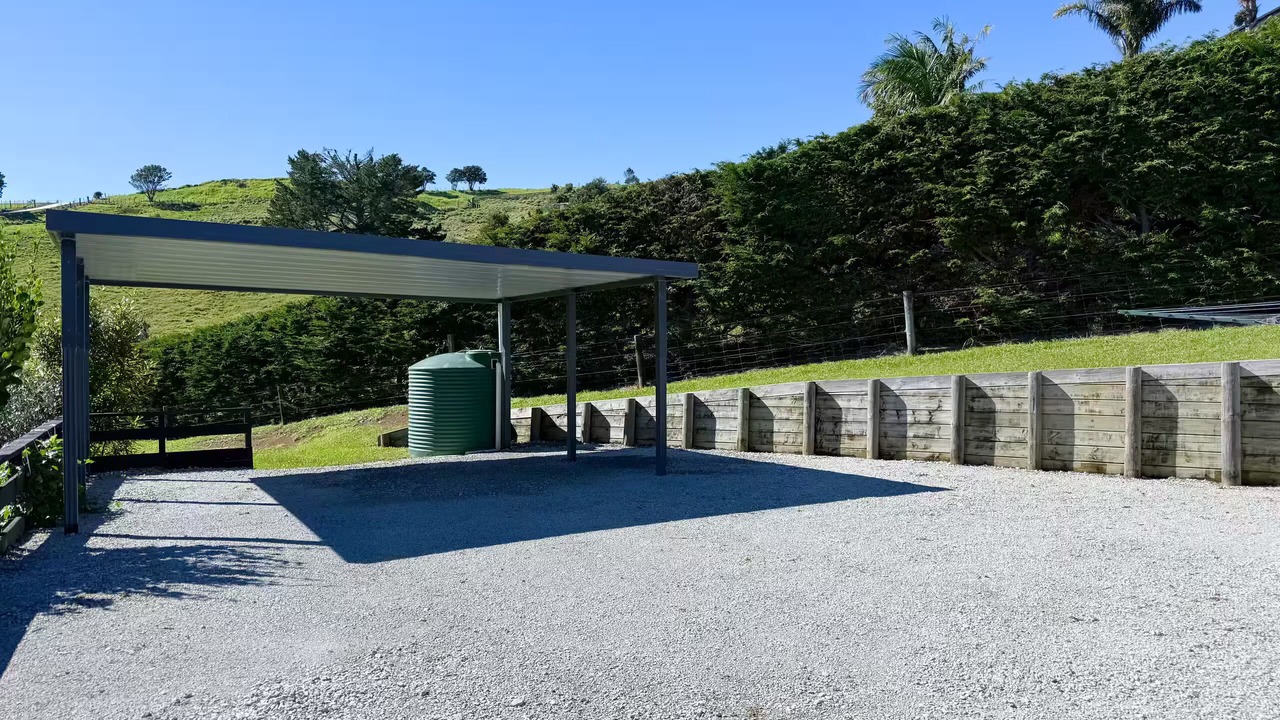 Photo of Outdoor in Cable Bay