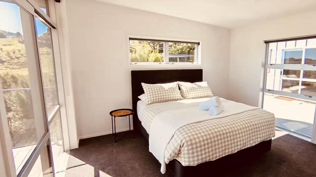 Photo of Bedroom in Cable Bay